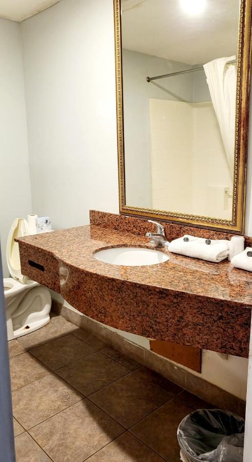 Metro Inn & Suites Jacksonville Zewnętrze zdjęcie